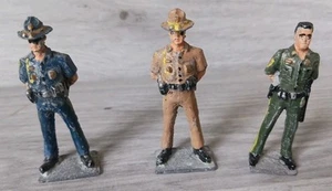 American Highway Patrol Alaska California figure di piombo vintage x 3 - Foto 1 di 8