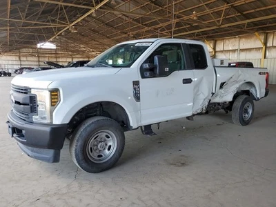 Front Seat Stationary Center Crew Cab Fits 17-22 FORD F250SD PICKUP 2496297 - Image 1 of 4