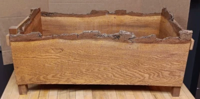 Caja de almacenamiento de madera con borde vivo personalizado hecha por veteranos 24,5 x 11 decoración 001 Foto 1 de 4