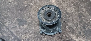 1989 89 CR125R CR250 OEM FRONT WHEEL HUB 44601-KZ4-000 F3 - Picture 1 of 3