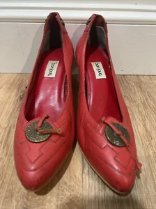 Vintage Bonjour Red Kitten Heels Size 8 - Picture 1 of 7