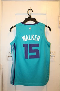 FANATICS Charlotte Hornets NBA Kemba Walker #15 Jersey Youth Medium - Picture 1 of 5
