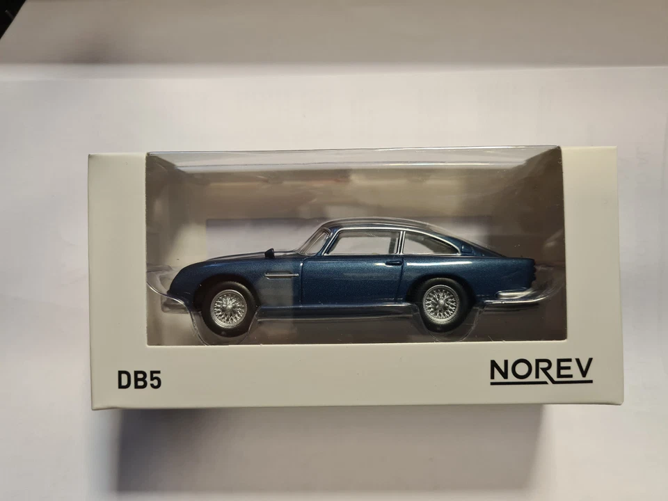 ASTON MARTIN DB5 BLUE  1/43 Norev 270505 - Immagine 1 di 1