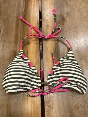 Xhilaration Green And White Stripe Triangle Bikini Top Size Medium - Image 1 of 4