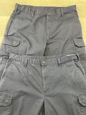 Lot Of Two Pairs Of Cintas Cargo Work Pants  Men  38x30-31 Comfort Flex #270-20 - Image 1 of 4