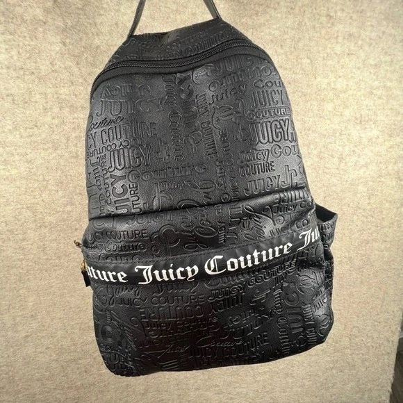 Mochila Juicy Couture negra con logotipo en relieve estilo Y2K bolso de moda Foto 1 de 4