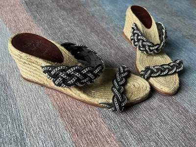 Alpargata Christian Louboutin cuñas talla 8 EE. UU. (38 euros) negra Foto 1 de 4