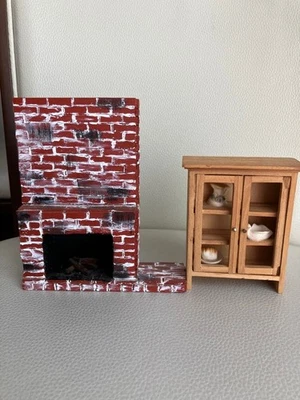 Set camino e armadio in miniatura fatti a mano - Immagine 1 di 2