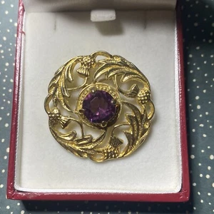 Gorgeous Gold Tone Scottish Thistle Brooch With Large Purple Glass Centre Stone - Picture 1 of 3