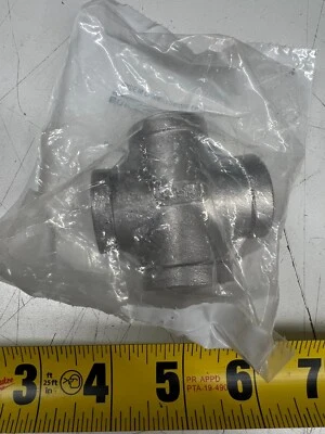 3/4" Cross 304 Stainless Steel Class 150 Female NPT Threaded Pipe Fitting - Image 1 of 2