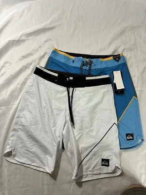 Quicksilver Everyday Scallop Board Shorts Swim Trunks Men’s Lot Of 2 Size 30 NWT - Image 1 of 4