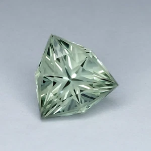3.28 Cts SPLENDID TRILLION CUSTOM CUT NATURAL GREEN AMETHYST LOOSE GEMSTONE - Picture 1 of 3