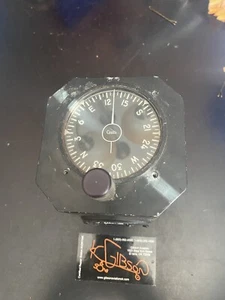 CESSNA C66102-0201 DIRECTIONAL GYRO - Picture 1 of 3