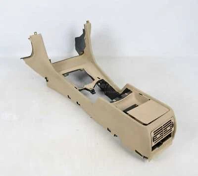 Заводская передняя центральная консоль BMW E38 7-Series песочно-бежевая желтовато-коричневая 740i 1995-2001 от оригинального производителя - Изображение 1 из 4