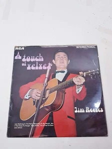 Jim Reeves - A Touch Of Velvet - RCA INTS-1089 Ex+ Condition Vinyl LP - Picture 1 of 12