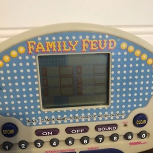 Tiger Family Feud Hand held electronic game - Picture 1 of 7