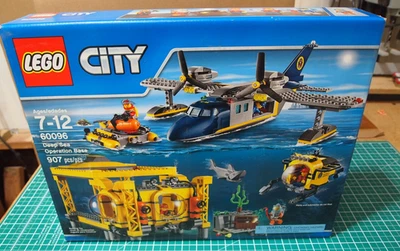 LEGO City Deep Sea Operation Base (60096) NUEVO PRECINTADO Foto 1 de 4