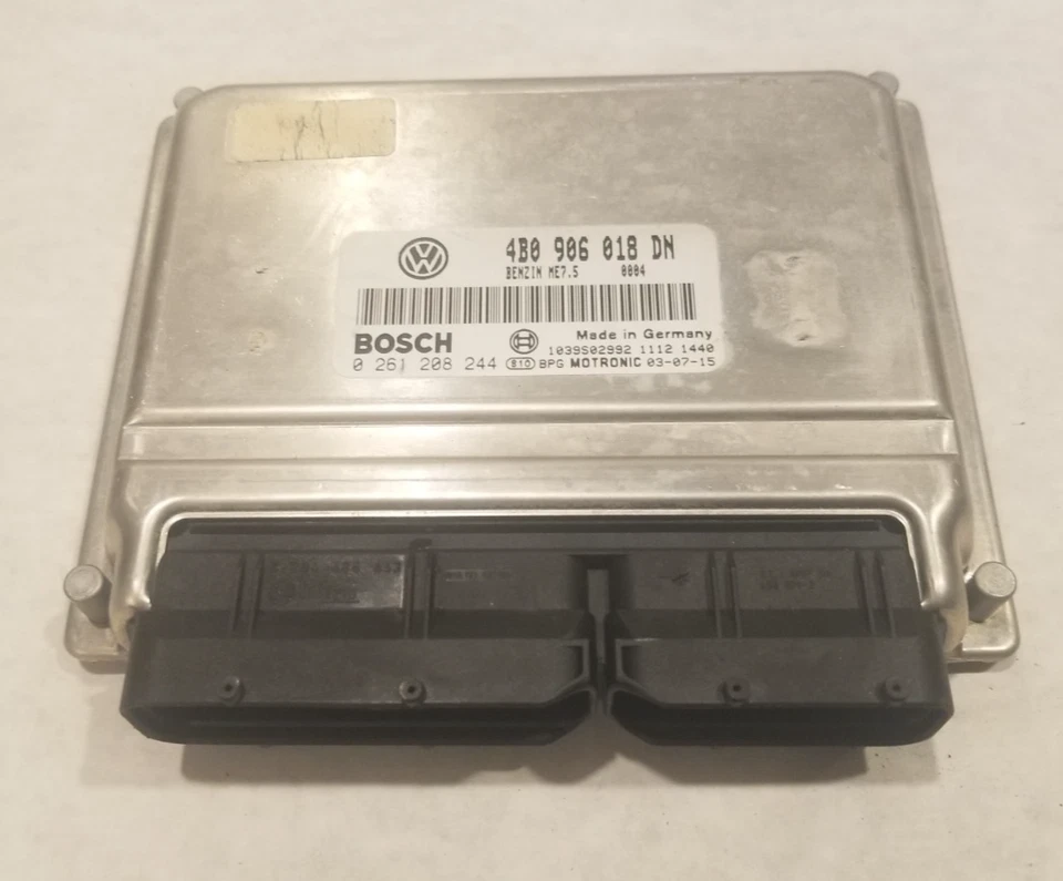 Volkswagen Passat 2004 1,8 L - ECU - # 4B0 906 018 DN Foto 1 de 1