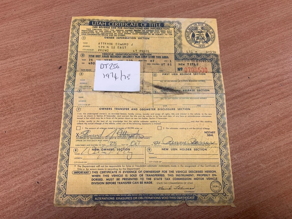 ORIGINAL YAMAHA DT250 1975 US TITLE FOR REFERENCE/DISPLAY/MANCAVE WORLDWIDE POST - Bild 1 von 1