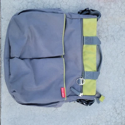 Bolsa de Pañales Mochila Bolso Gris Verde Organizador Multi Bolsillo Cochecito Correas Bebé Foto 1 de 2