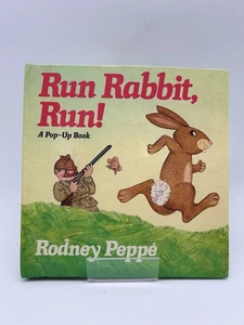 RUN RABBIT, RUN! (A POP-UP BOOK) By Rodney Peppe - Hardcover - Bild 1 von 3