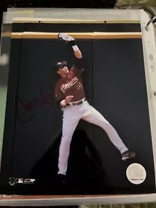CARLOS BELTRAN AUTOGRAPHED SIGNED AUTO BASEBALL PHOTO 8x10 - Picture 1 of 1