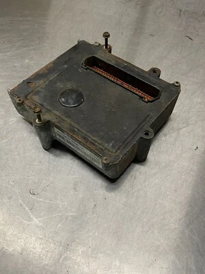 96 Dodge Intrepid Vision Transmission Control Unit TCU 04606485 Module 205-17C1 - Image 1 of 4