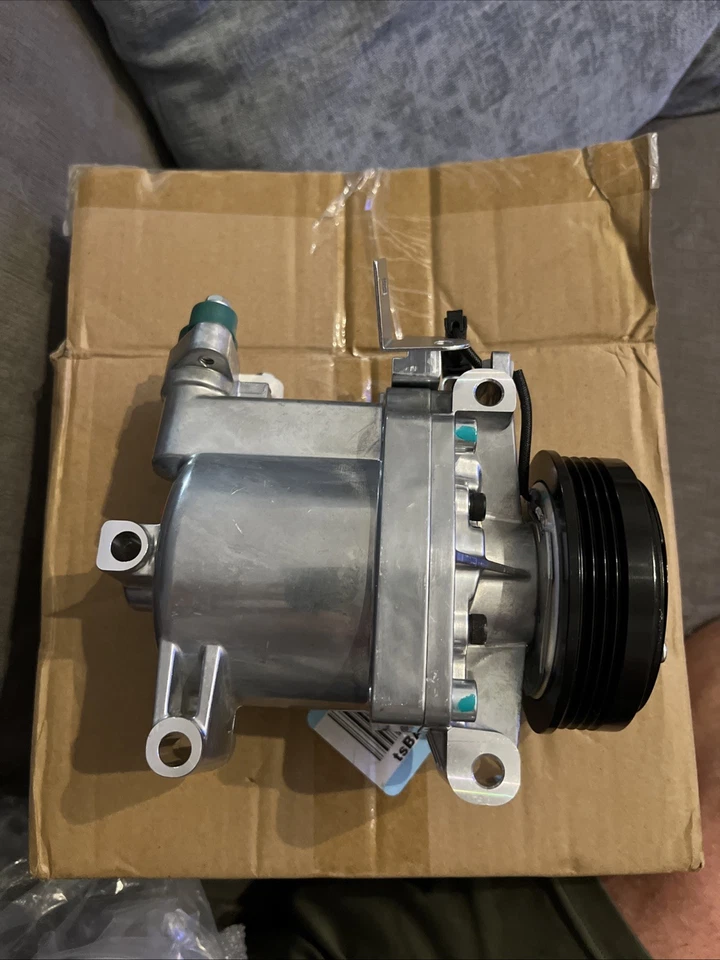 Compresor de aire acondicionado para Subaru Impreza Forester WRX STI 2007-2019 aire acondicionado universal Foto 1 de 4