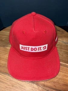 Nike Boys Just Do It Snap Back Hat Red White Box Logo Size 4-7 - Picture 1 of 9