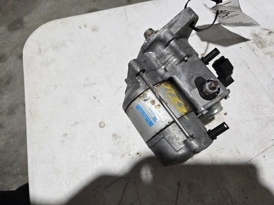 2012-2015 Toyota Tacoma Starter Motor 4.0L (6 Cylinder, 1GRFE Engine) 98K. Foto 1 de 4