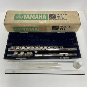 Flauta YAMAHA YFL-31 con estuche y CAJA envío gratuito - Imagen 1 de 4