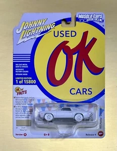 JOHNNY LIGHTNING OK AUTOS USADOS 1973 PONTIAC GRAND AM WHITE LIGHTNING TARJETA COMO NUEVA - Imagen 1 de 7