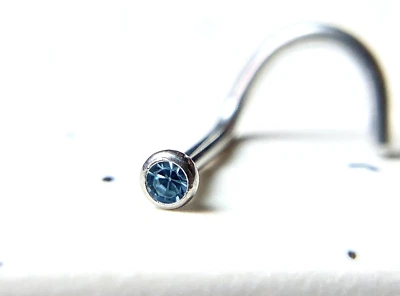 Anillo de tornillo de nariz de acero quirúrgico de 1 pieza con bola de gema de ajuste a presión de 2 mm - elige el color Foto 1 de 4