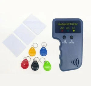 Handheld 125KHz EM4100 TK4100 RFID Kopierer Schreiber Vervielfältiger Programmierer +5 Stück Tags - Bild 1 von 11