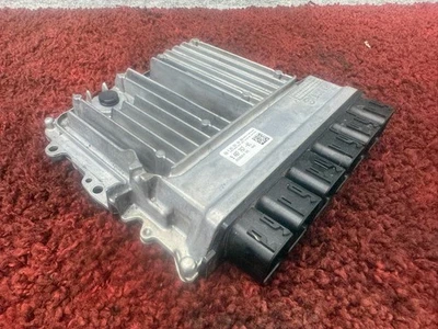 Unidad de módulo de control ECU DME de computadora de motor BMW G30 G11 G12 740E 530E OEM B8 Foto 1 de 4