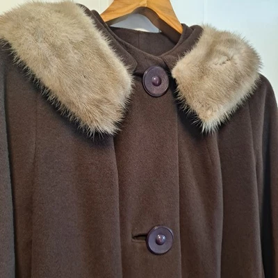 118. Classic vintage 1950/60 Carol Brent 100% brown cashmere coat - Изображение 1 из 4