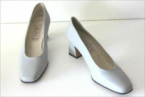 ELISA Paris Escarpins Tout Cuir Gris Clair T 35 TBE - Imagen 1 de 5
