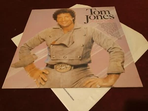 TOM JONES - 16 LOVE SONGS - UK LP - Picture 1 of 12