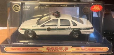 Código 3 Coleccionables Escala 1/24 Chevrolet Caprice Policía Patrulla Fronteriza de Estados Unidos Foto 1 de 4