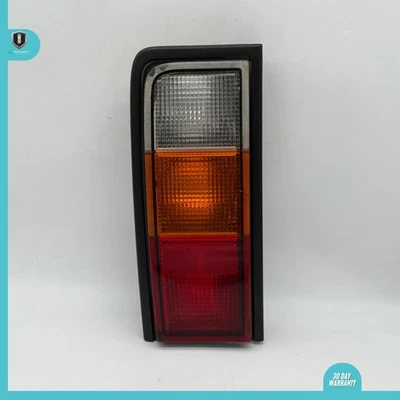 HUMMER H2 2003-2004 LUZ TRASERA DERECHA LADO PASAJERO LUZ TRASERA OEM Foto 1 de 4