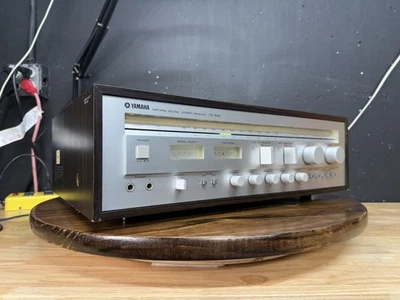 Receptor estéreo de sonido natural Yamaha CR-840 vintage - para piezas/reparación Foto 1 de 4