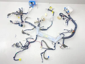 2004 - 2006 LEXUS RX330 FWD DASH WIRE HARNESS 82141-0E081 - Picture 1 of 24
