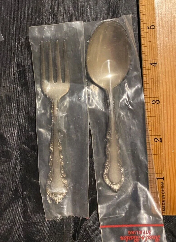 JUEGO DE 2 PIEZAS BEBÉ CAÑA PLATA ESTERLINA ROSA GEORGIANA BARTON NUEVO EN BOLSAS ORIGINALES Foto 1 de 1