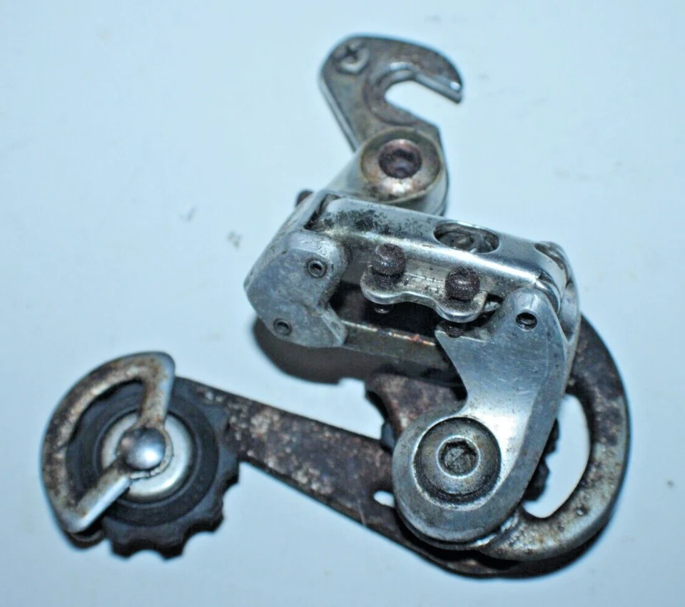 Desviador trasero Suntour vintage largo alcance 6 velocidades touring carretera envío rápido EE. UU. Foto 1 de 4