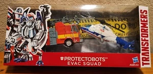 Transformers PROTECTOBOTS Blades & Hot Spot (Evac Squad) NEW!  MISB! - Picture 1 of 6