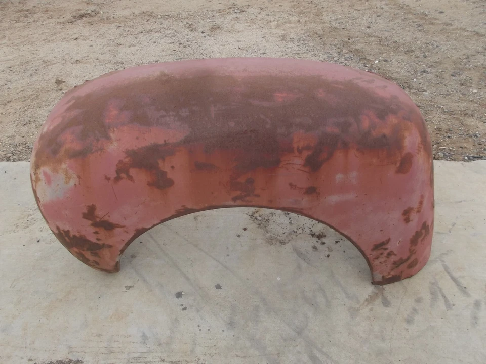 STUDEBAKER M5 TRUCK 1946 1947 1948  REAR DRIVER SIDE  FENDER ORIGINAL STEEL - Image 1 of 4