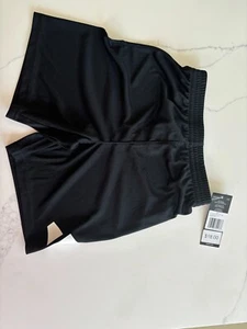 Boys Adidas Essential Performance shorts black size 7 - New with tags - Picture 1 of 2