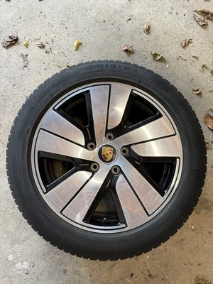 4 Original Porsche Taycan 19" S AERO Winterräder Winterreifen 9J1 Felgen 6,5mm - Bild 1 von 4