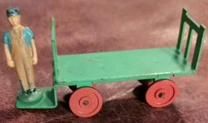 Vintage American Flyer baggage cart with Porter 1956 - Picture 1 of 5