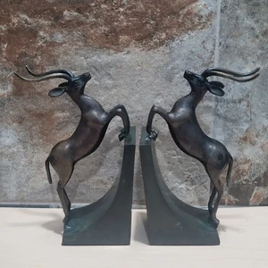 Par de sujetalibros Gacela Saltante Metal Latón Acabado Patinado Art Deco - Imagen 1 de 12